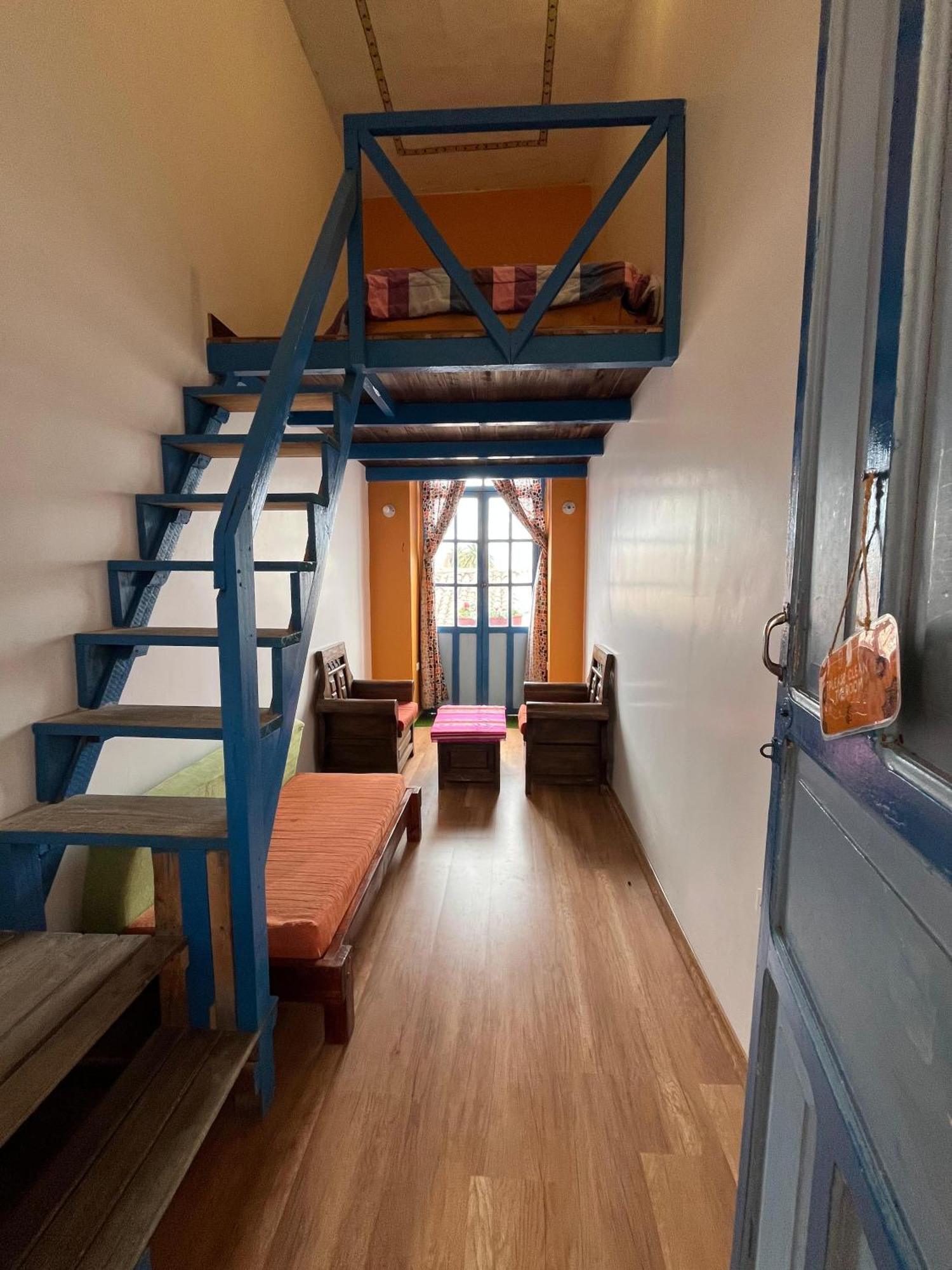 Hostal Cafe Tiana لاتاكونغا المظهر الخارجي الصورة